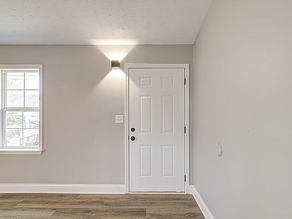 2nd image of 13309 Horncastle Way
