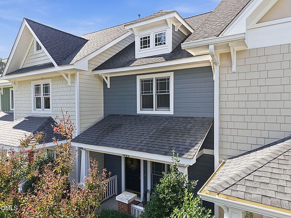 3rd image of 1202 Scotts Ridge Trl