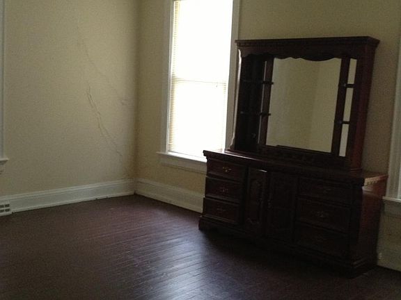 4th image of 3465 Brookline Ave