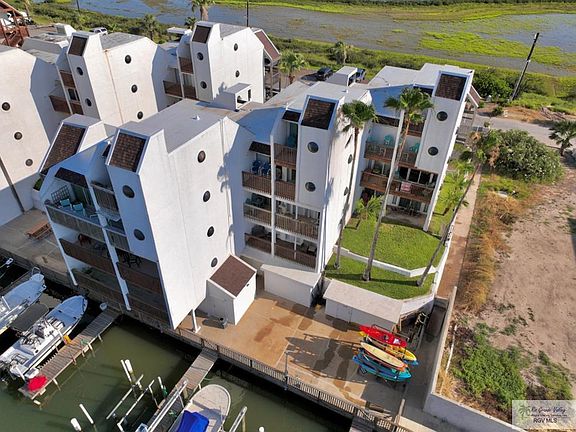 3rd image of 6201 Padre Blvd