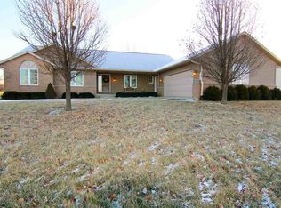 2774 P Ave, Williamsburg, IA 52361