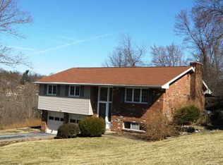656 Aljo Dr, Pittsburgh, PA 15241