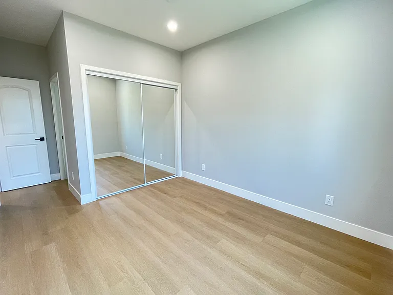 1894 Wesley Ct #2 — Photo 4
