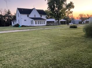 968 Quail Rd, Hope, KS 67451