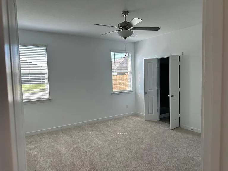 1842 White Ash Way — Photo 20