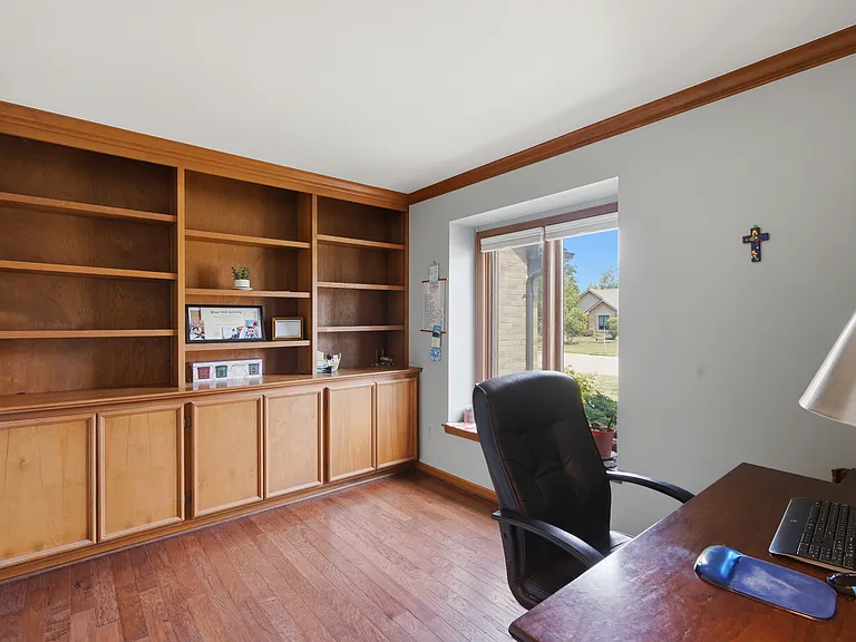 41605 Waterfall Rd — Photo 22