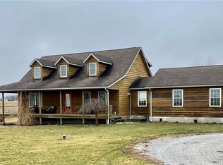 12626 Seville Rd, Sterling, OH 44276