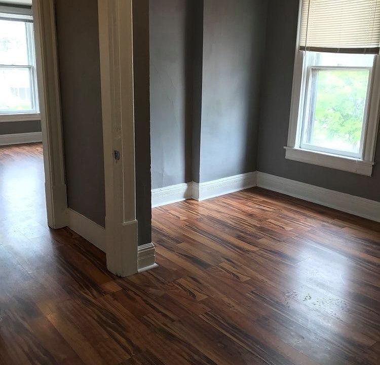 2nd image of 1021 Main St #2
