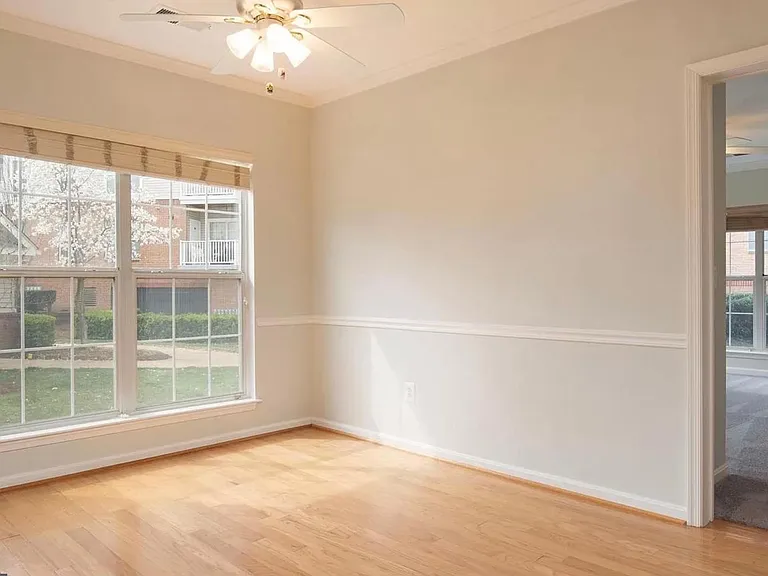 7000 Falls Reach Dr #102 — Photo 10