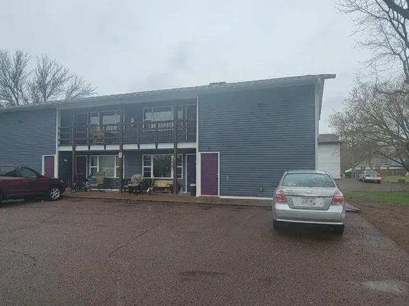 938 1st Ave #4, Chippewa Falls, WI 54729