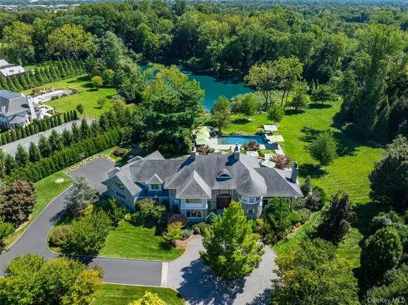 1 Hidden Pond Drive, Old Westbury, NY 11568