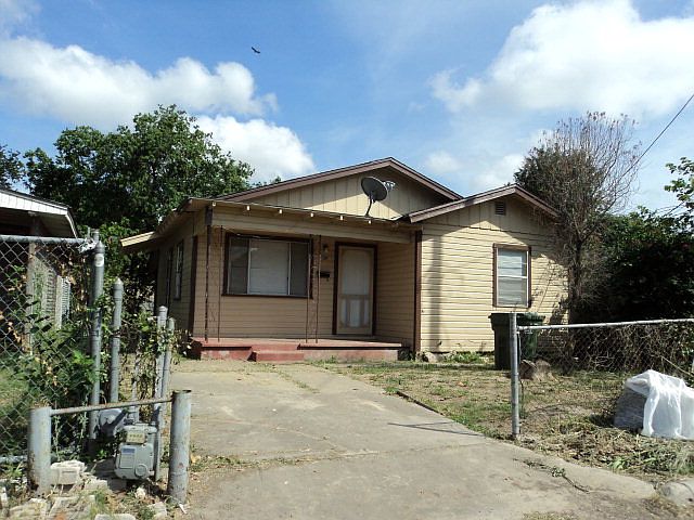 1st image of 158 Bates St