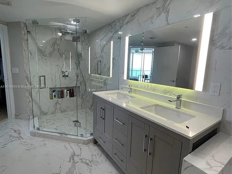 16699 Collins Ave #1201 — Photo 3
