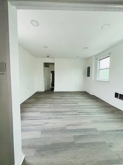 2029 East Tioga Street - 2 — Photo 3