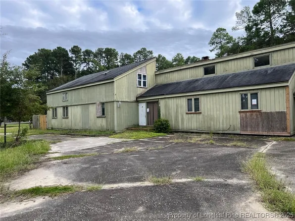 8161 Scotch Meadows Dr, Laurinburg, NC 28352