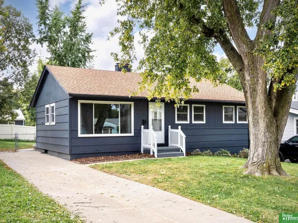 7707 Lafayette Ave, Omaha, NE 68114