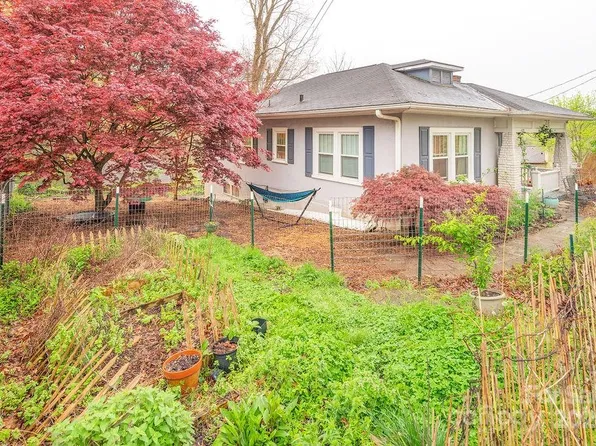 180 Houston Pl, Asheville, NC 28801