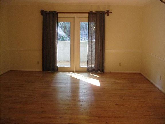 3rd image of 725 Dalrymple Rd APT 3 H