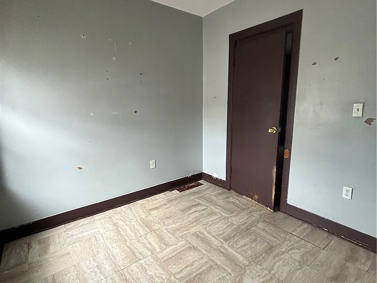 408 Koons Ave #LOWER — Photo 6