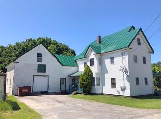 8 River Rd, Waterville, ME 04901