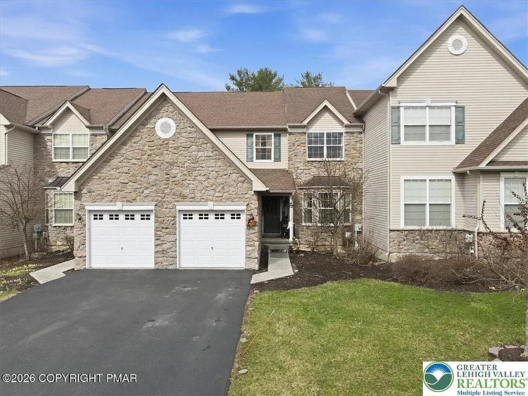1745 Big Ridge Dr — Photo 2