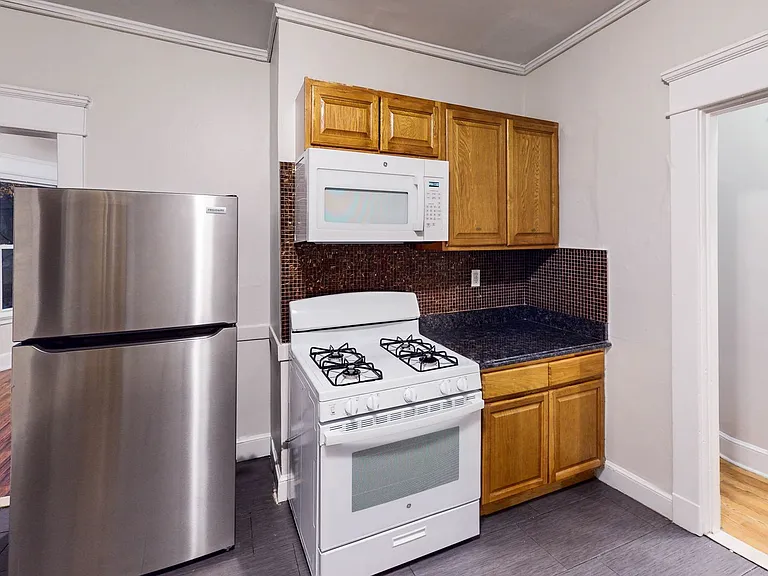 71-73 Blake St #2 — Photo 4
