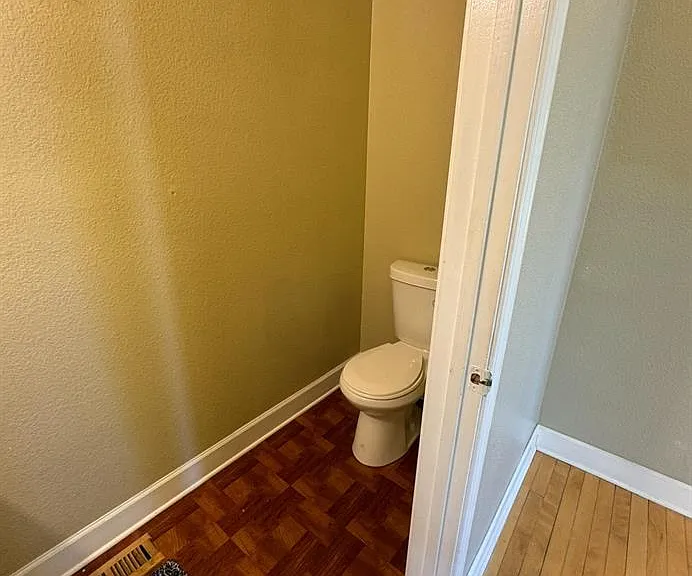 4009 Pillsbury Ct — Photo 11