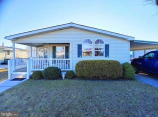 573 Homewood Ln, Williamstown, NJ 08094