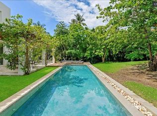 121 Dorado Bch E, Dorado, PR 00646