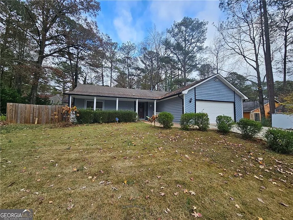654 Oxford Hall Dr photo 1