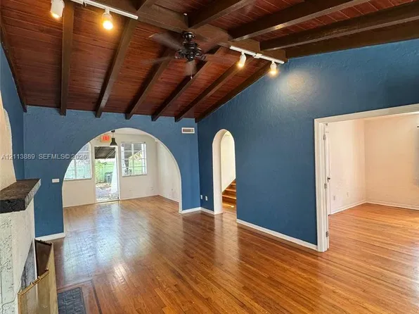 1247 Alton Rd, Miami Beach, FL 33139
