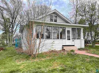 5406 Tioga St, Duluth, MN 55804