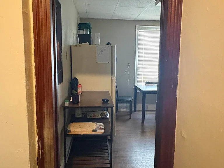 1222 Schlager St #2 — Photo 3