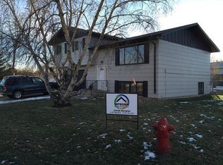 412 2nd St N, Wilton, ND 58579