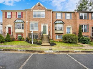 603 Davis Ave SW, Leesburg, VA 20175