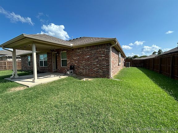 2nd image of 20941 E 40th Pl S