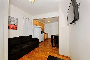 Rented by Eisenberg Exclusives