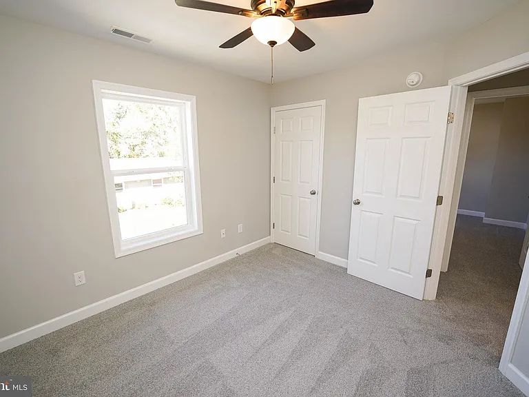 621 Cedar St — Photo 41