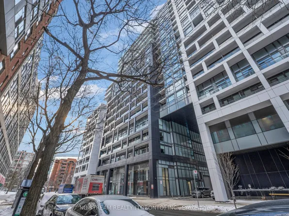 60 Princess St #337, Toronto, ON M5A 2C7