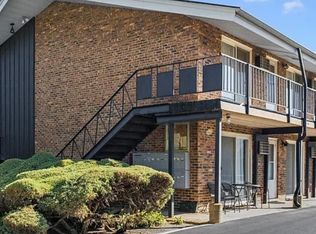 3723 Ruby St, Schiller Park, IL 60176