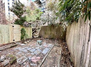 259 W 70th St #1A, New York, NY