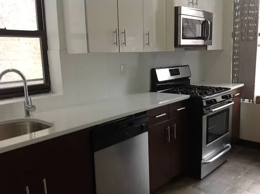 Rented by Reliance Realty Partners LLC  | media 13