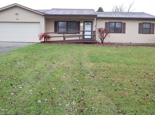 115 Bright Autumn Ln, Rochester, NY 14626