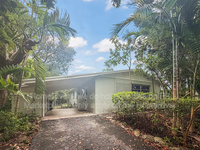 19531 Whispering Pines Rd — Photo 15