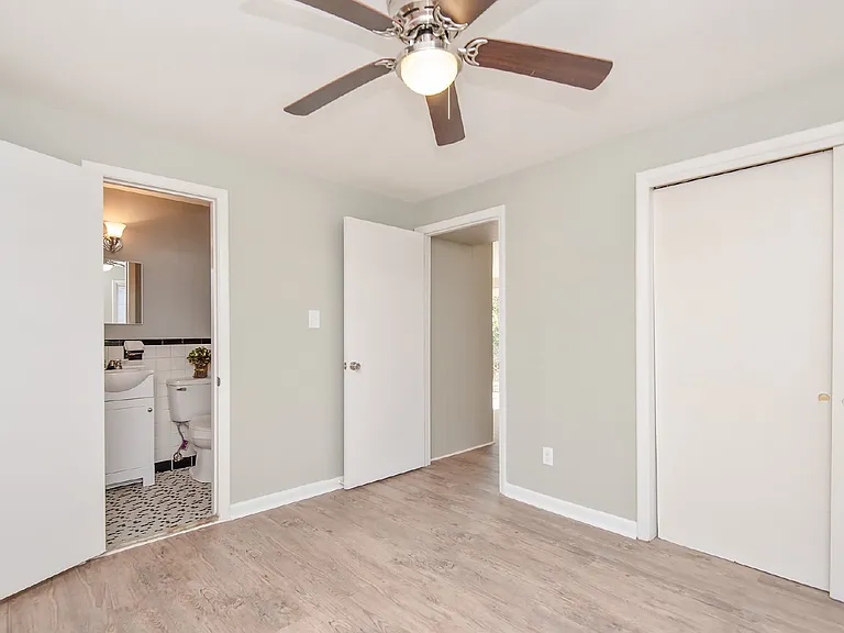 1401 Briarcliff Dr #B — Photo 12