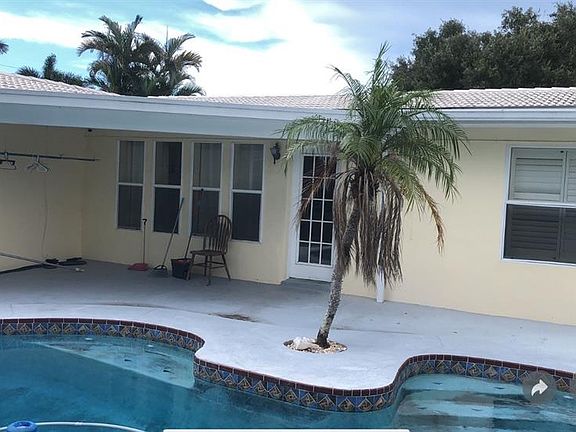 3rd image of 2225 JAFFA PLACE