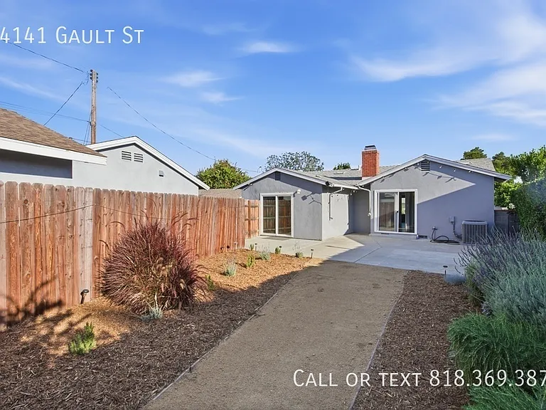 14141 Gault St — Photo 25