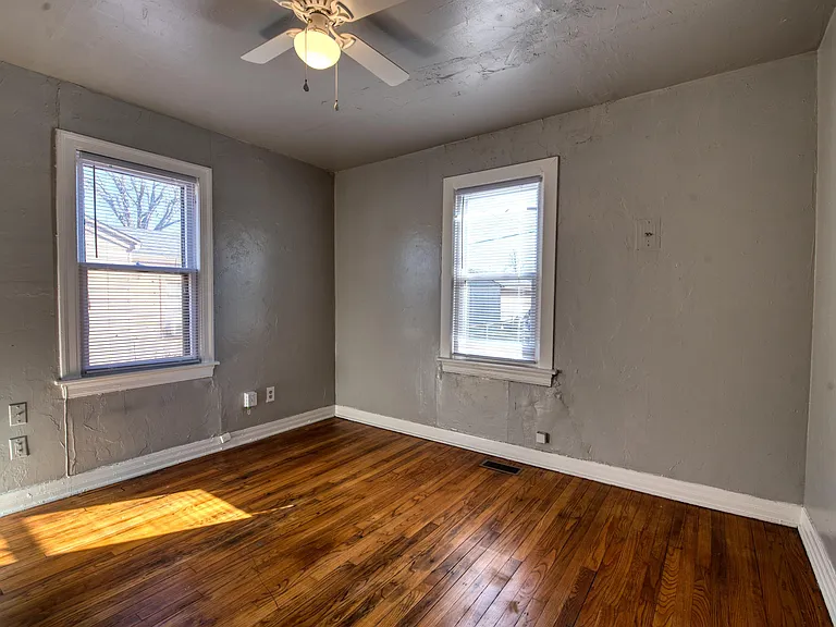 3112 Cashion Pl — Photo 14