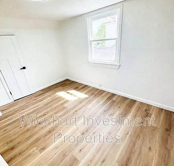 409 Gibbs Ave — Photo 18