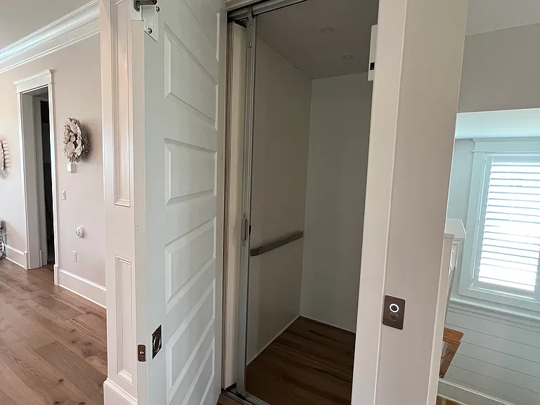 11 E Crabbing Hole Ln — Photo 33